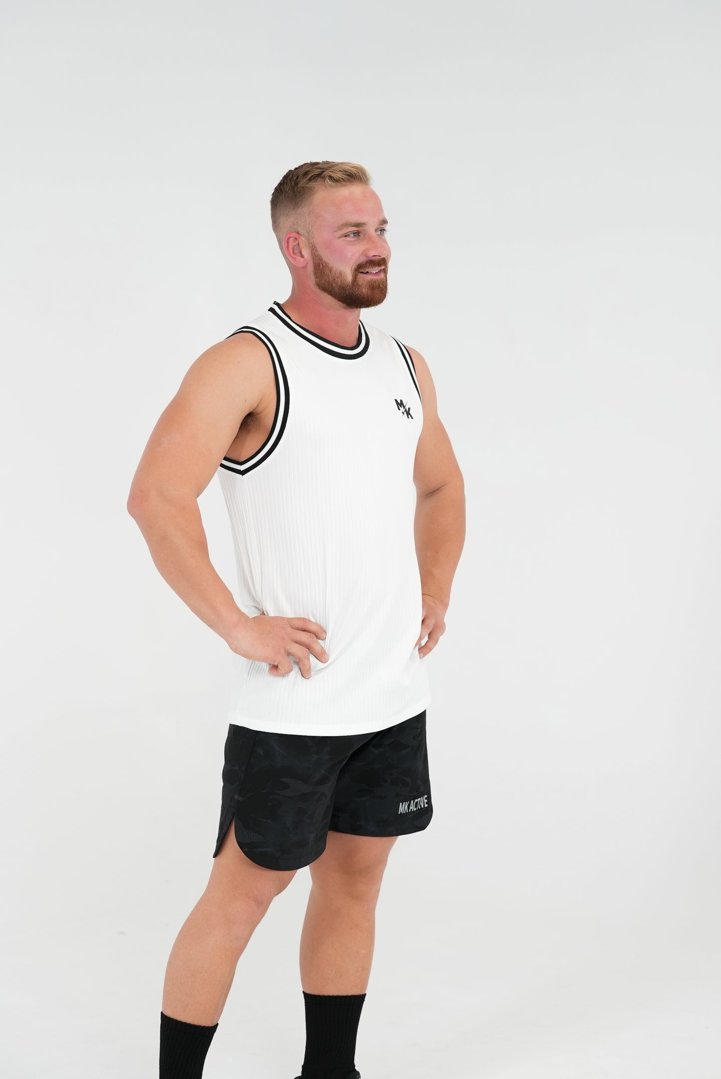 Mitch Singlet